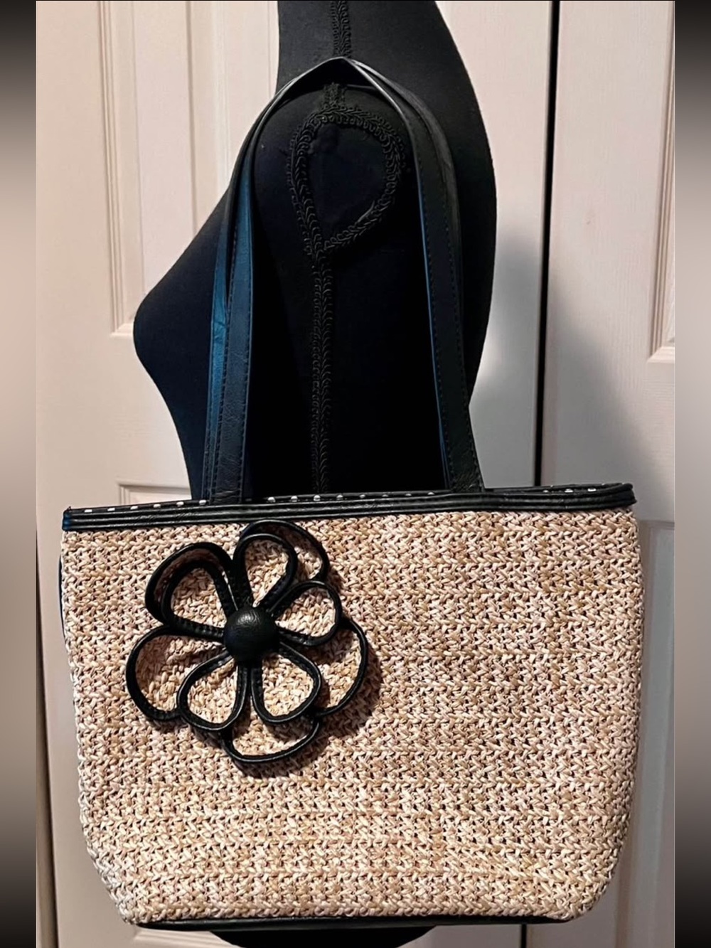LIKE NEW—Bueno Collection Black Trim Straw Shoulder Bag with 3D Flower Accent - Picture 2 of 11